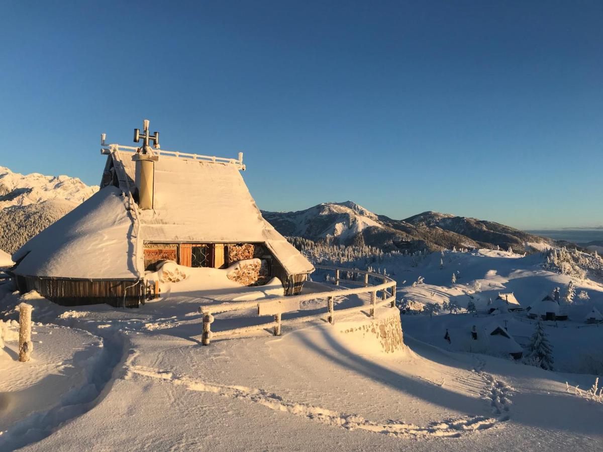 Villa Koca Ojstrica - Velika Planina à Stahovica Extérieur photo