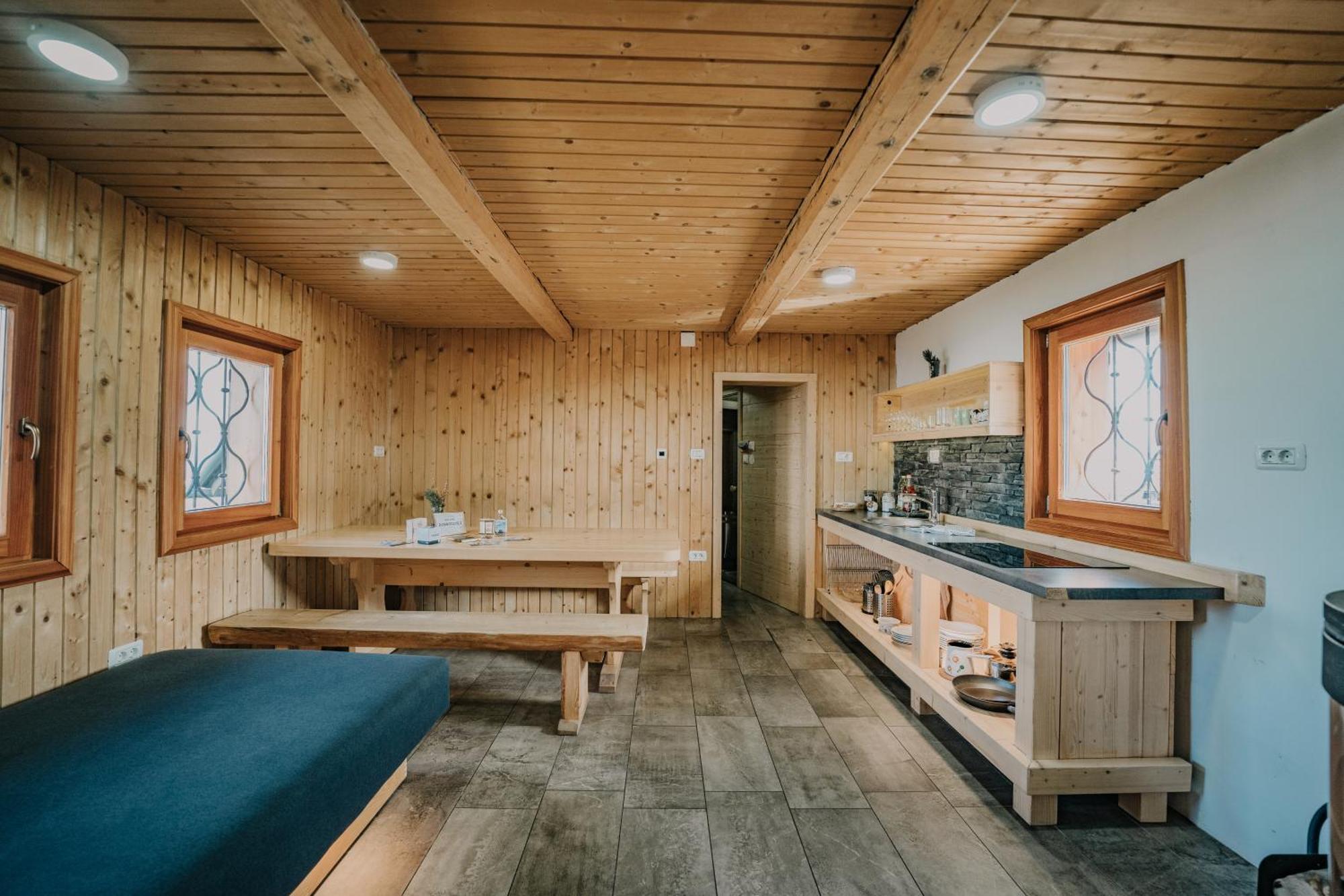 Villa Koca Ojstrica - Velika Planina à Stahovica Extérieur photo