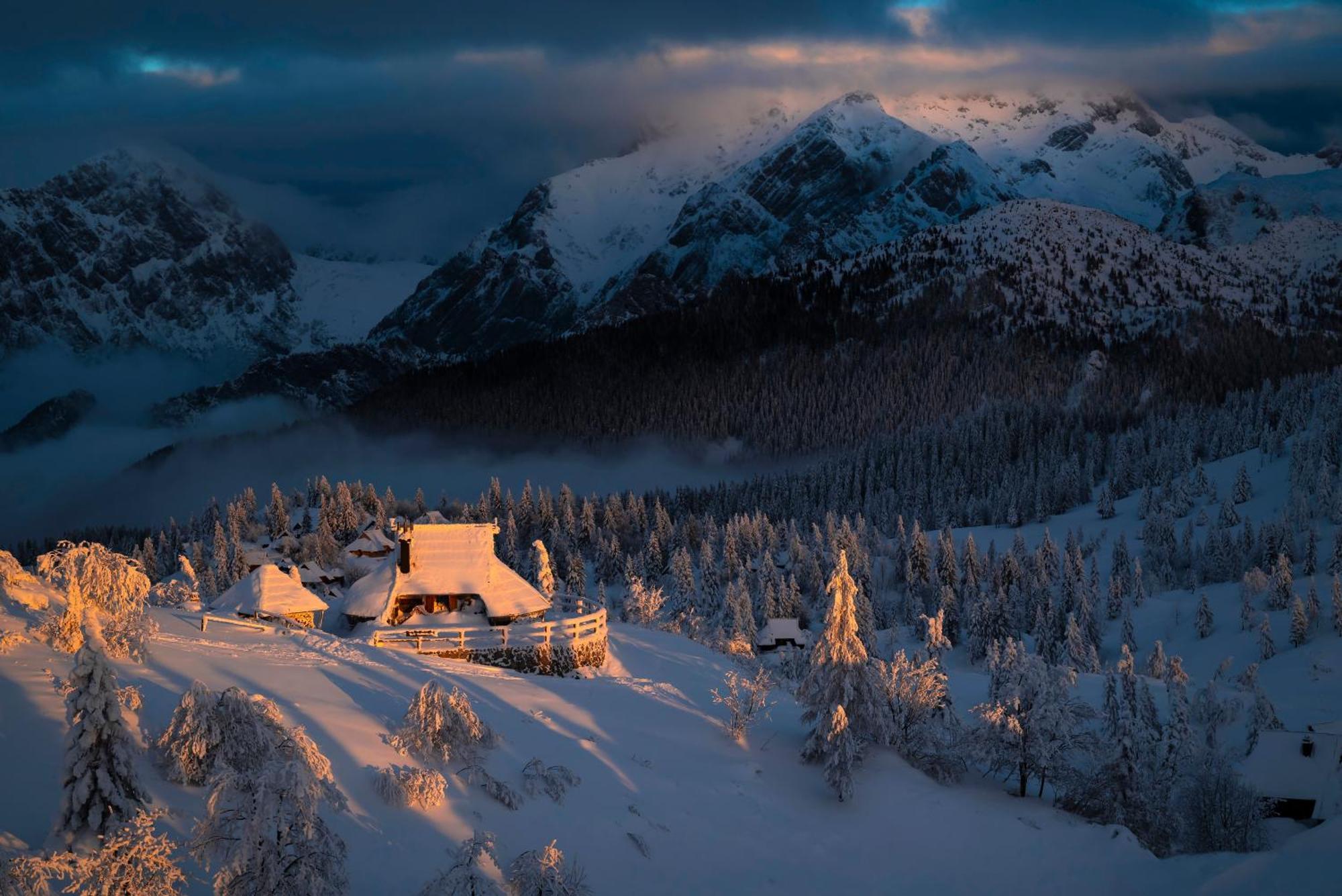 Villa Koca Ojstrica - Velika Planina à Stahovica Extérieur photo